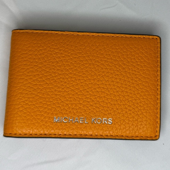 Michael Kors Slim Bifold Leather Card Case Wallet in Pumpkin Orange — NWT - Picture 1 of 6